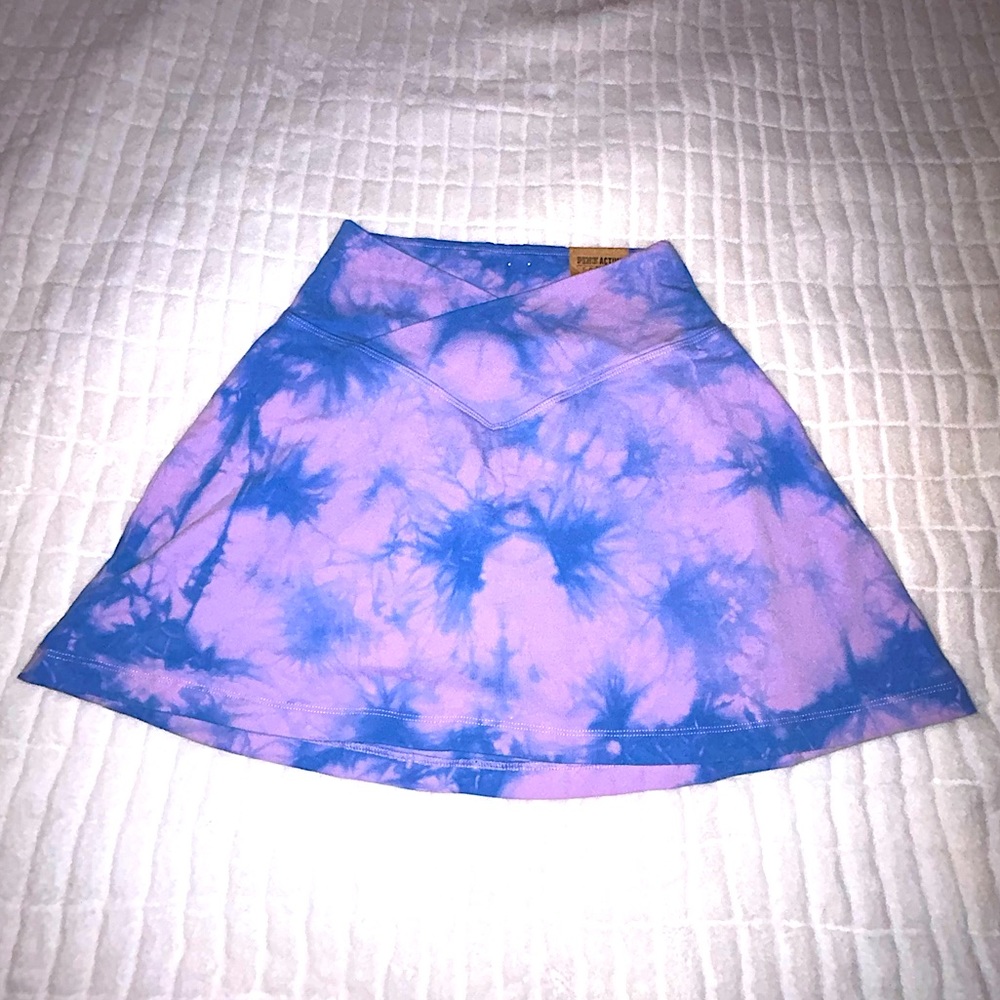PINK Victoria’s Secret high waist V crossover skirt. Extra small. Blue/purple